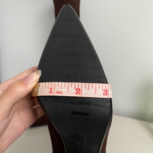 🤎Stuart Weitzman Suede Pointed-Toe Knee-High Boots🤎 - Picture 9 of 16